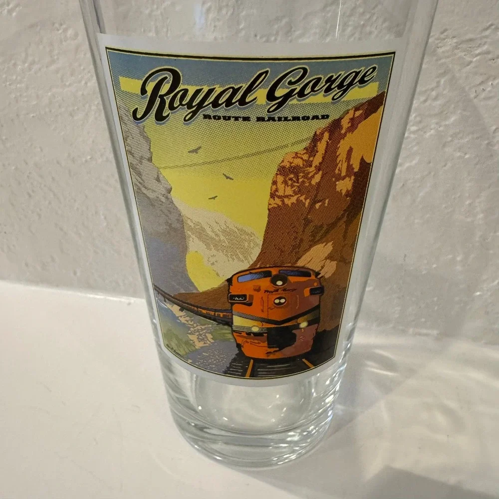 Royal‎ Gorge Route Railroad Scenic Train Glass Collectible Souvenir